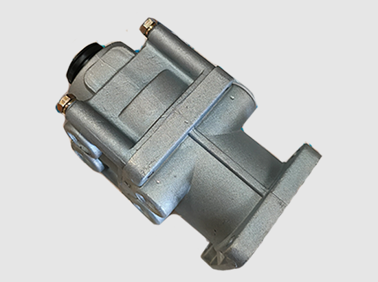 Golden Dragon Bus Spare Parts 35E02-05010 Air Brake Valve
